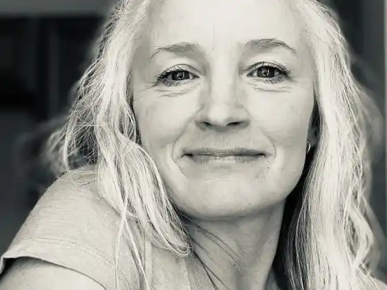 Lisa Knowlton,
Health & Wellness, Spirituality, Grief, Love and Relationships, Personal Development & Coaching, Arts
Expert at Симпозиум Empower 2025